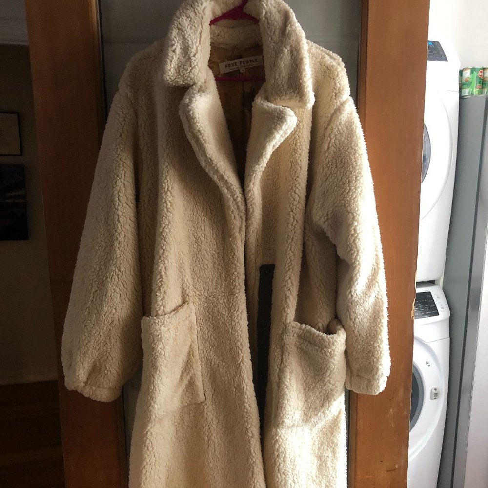 Like New Free People Cream Sherpa Fur Coat